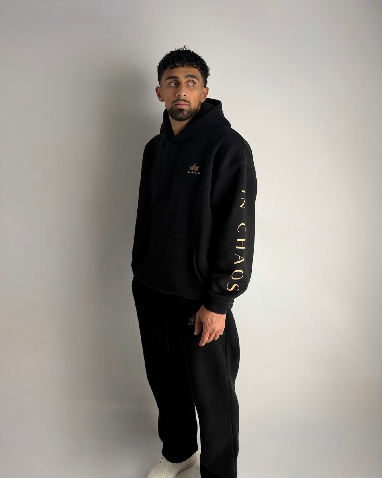 Crowned Heritage Hoodie - Onyx