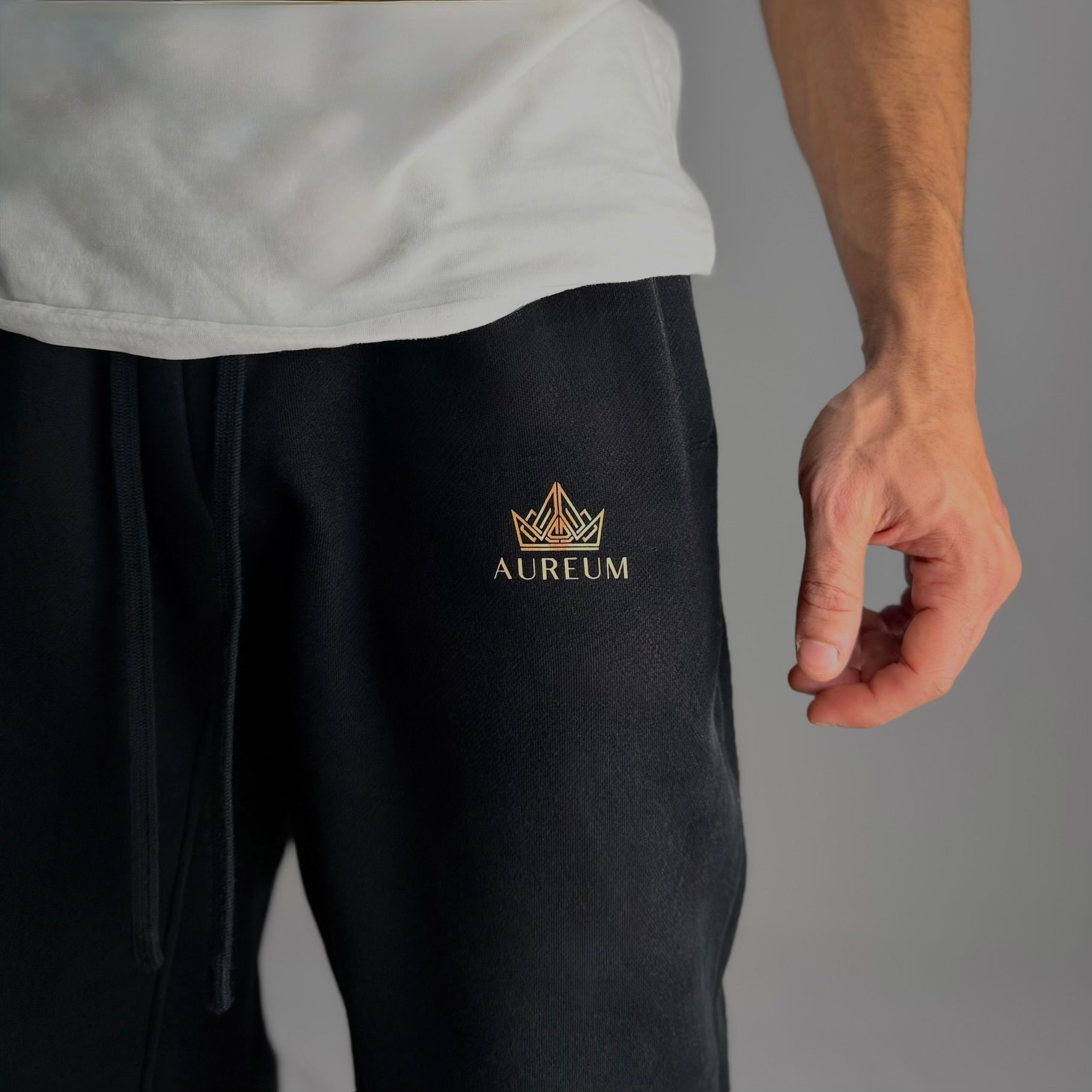 Crowned Heritage Bottoms - Onyx