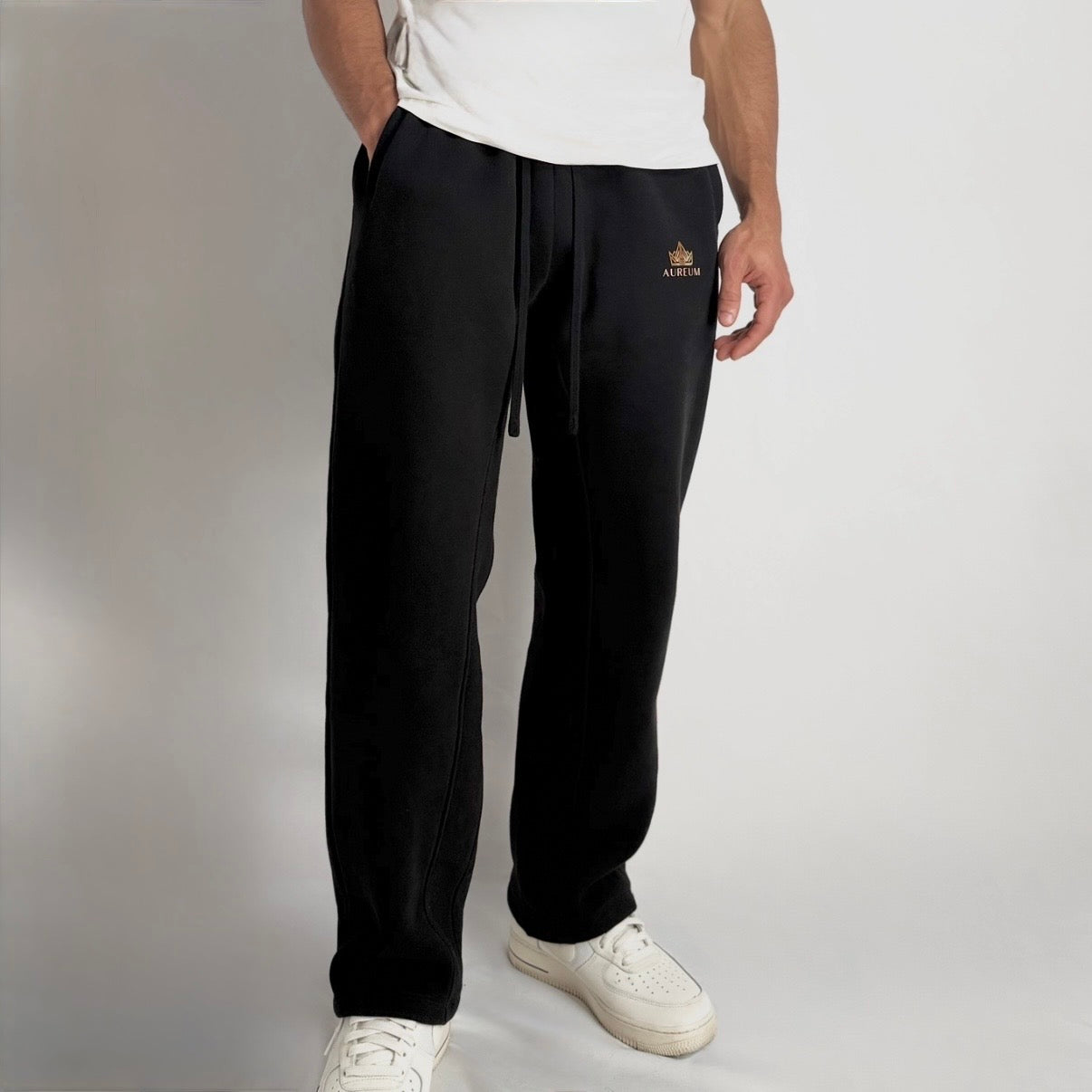 Crowned Heritage Bottoms - Onyx